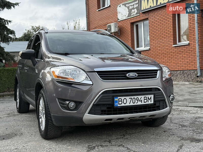 Ford Kuga 2011