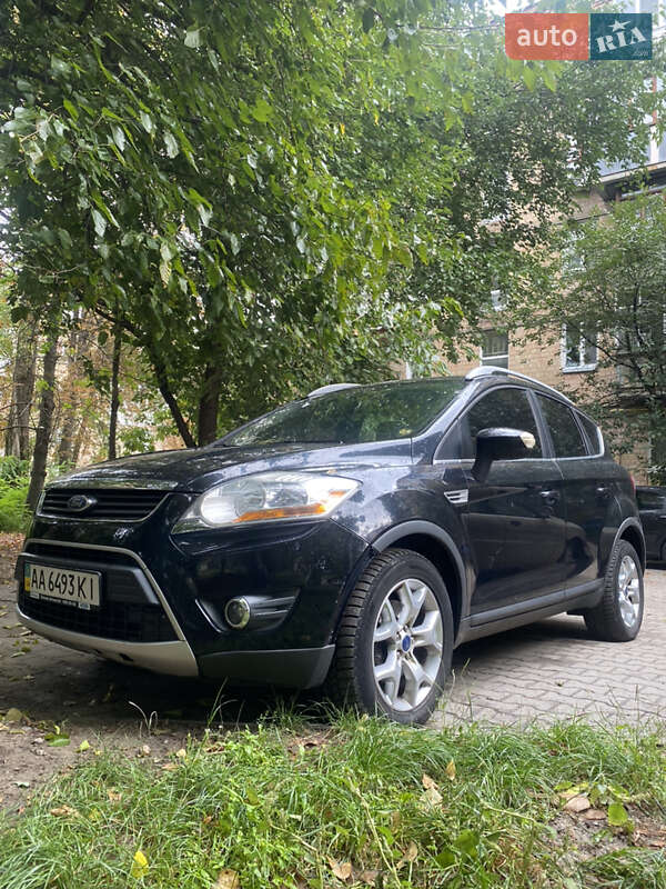 Позашляховик / Кросовер Ford Kuga 2011 в Києві