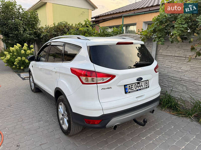 Внедорожник / Кроссовер Ford Kuga 2013 в Запорожье