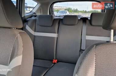 Внедорожник / Кроссовер Ford Kuga 2011 в 