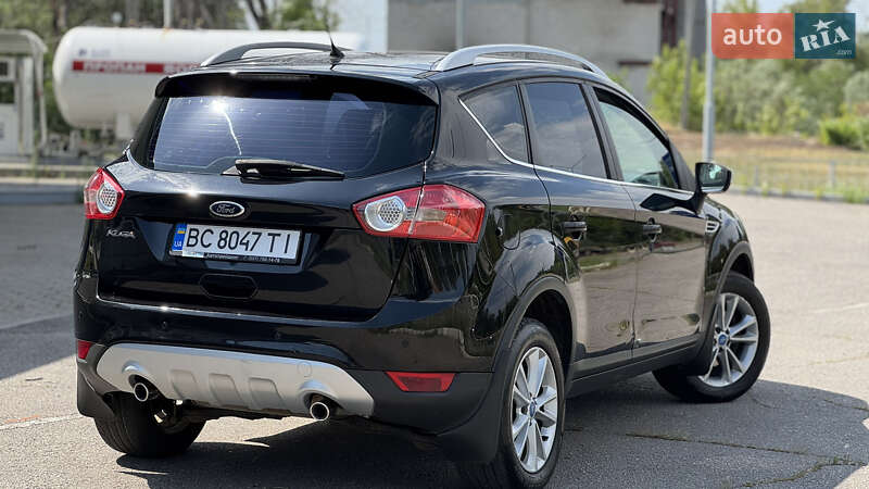 Внедорожник / Кроссовер Ford Kuga 2012 в Харькове