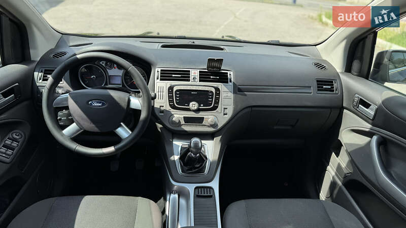 Внедорожник / Кроссовер Ford Kuga 2012 в Харькове