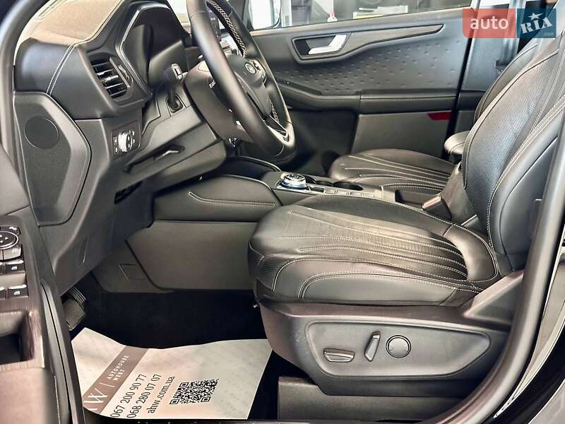 Внедорожник / Кроссовер Ford Kuga 2020 в Львове