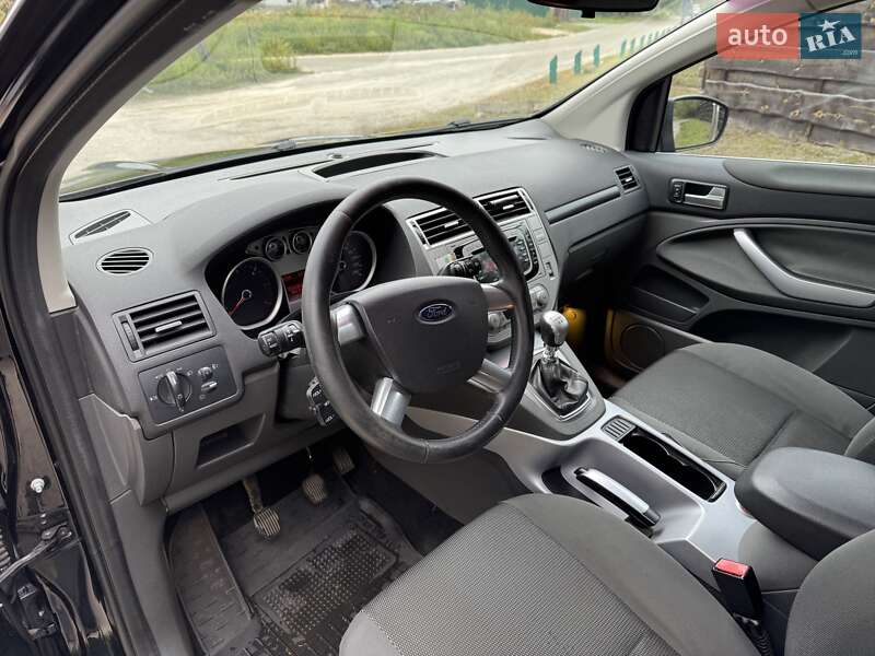 Внедорожник / Кроссовер Ford Kuga 2010 в Киеве