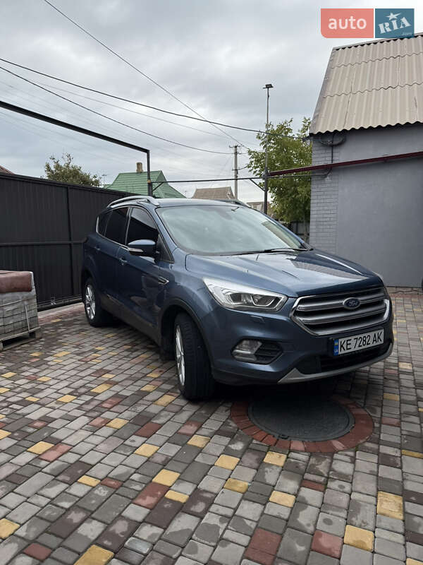 Внедорожник / Кроссовер Ford Kuga 2019 в Кривом Роге