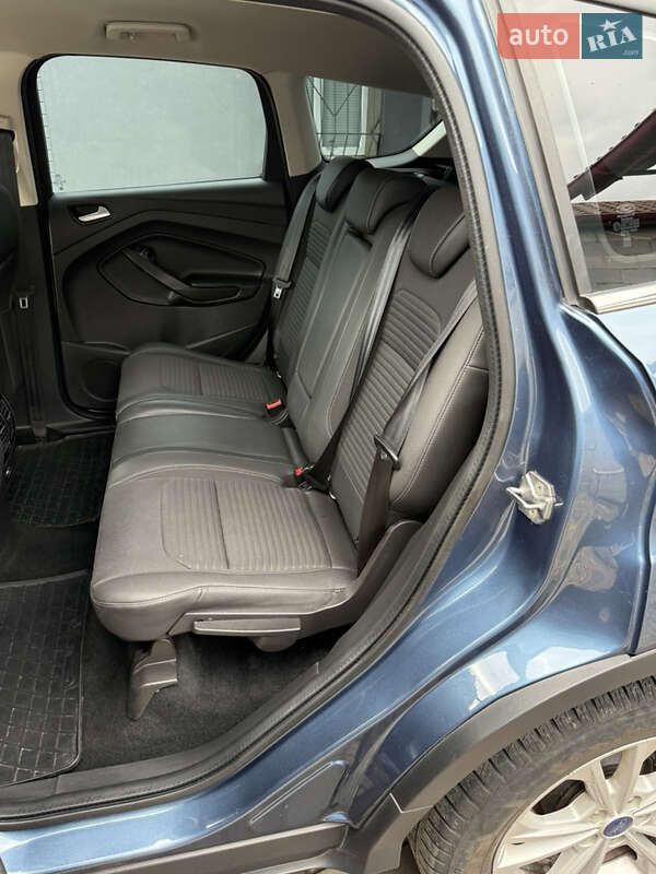 Внедорожник / Кроссовер Ford Kuga 2019 в Кривом Роге