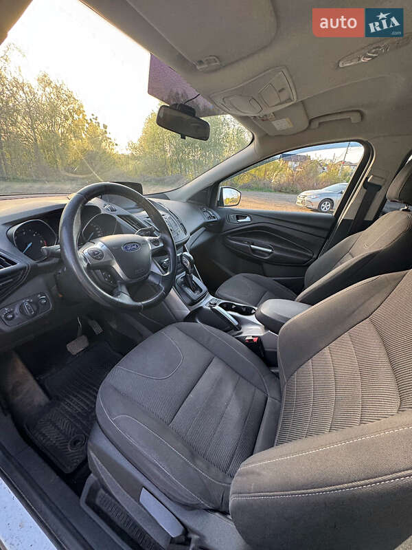 Внедорожник / Кроссовер Ford Kuga 2013 в Киеве фото 8 Внедорожник / Кроссовер Ford Kuga 2013 в Киеве