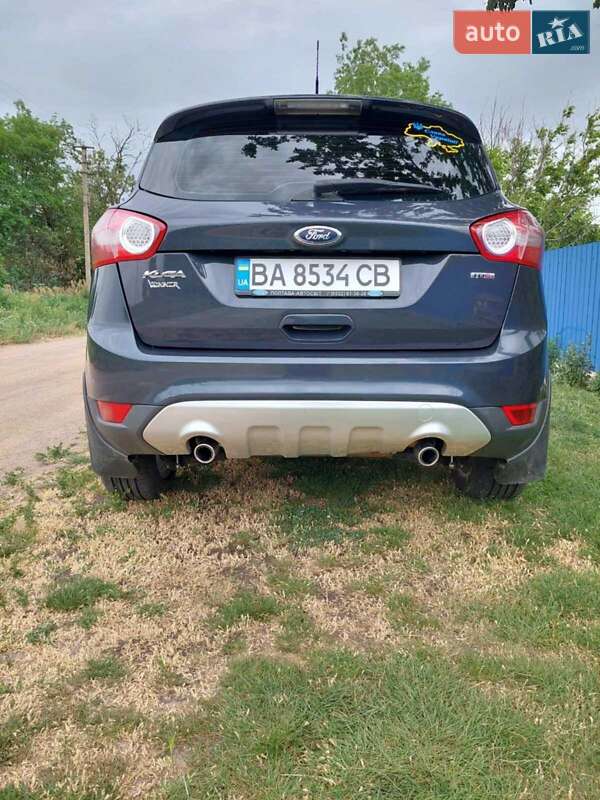 Внедорожник / Кроссовер Ford Kuga 2011 в Кропивницком