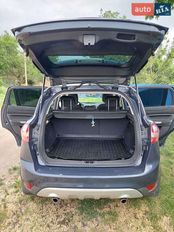 Внедорожник / Кроссовер Ford Kuga 2011 в Кропивницком