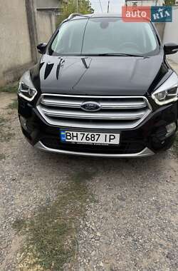 Позашляховик / Кросовер Ford Kuga 2019 в Одесі