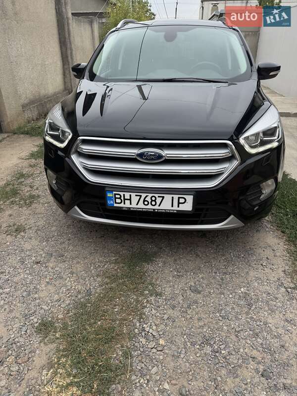 Внедорожник / Кроссовер Ford Kuga 2019 в Одессе