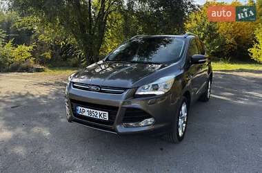 Внедорожник / Кроссовер Ford Kuga 2015 в Запорожье