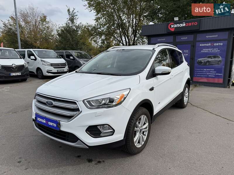 Ford Kuga 2016