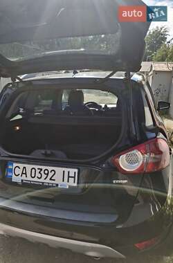 Внедорожник / Кроссовер Ford Kuga 2011 в 