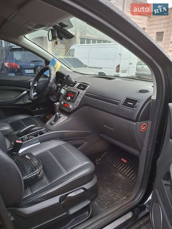 Внедорожник / Кроссовер Ford Kuga 2011 в Черкассах