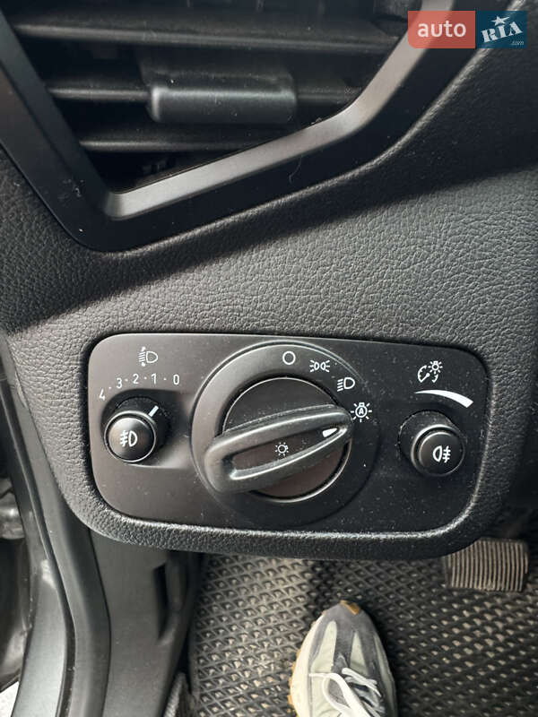 Внедорожник / Кроссовер Ford Kuga 2019 в Львове фото 16 Внедорожник / Кроссовер Ford Kuga 2019 в Львове