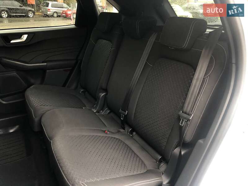 Внедорожник / Кроссовер Ford Kuga 2024 в Одессе фото 16 Внедорожник / Кроссовер Ford Kuga 2024 в Одессе