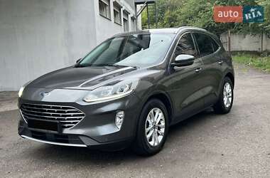 Внедорожник / Кроссовер Ford Kuga 2020 в Тернополе