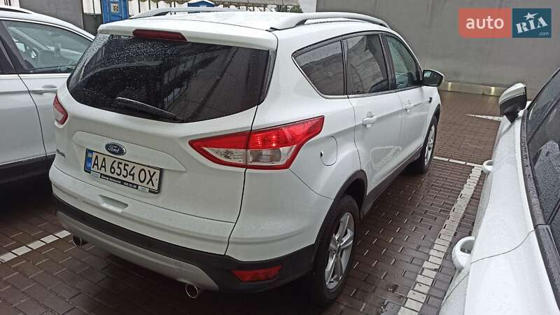 Внедорожник / Кроссовер Ford Kuga 2015 в Киеве