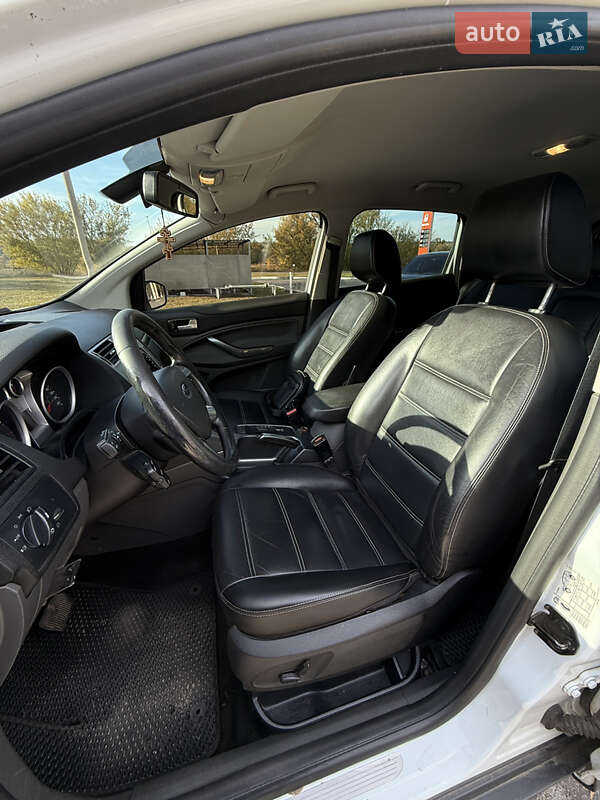 Внедорожник / Кроссовер Ford Kuga 2011 в Харькове