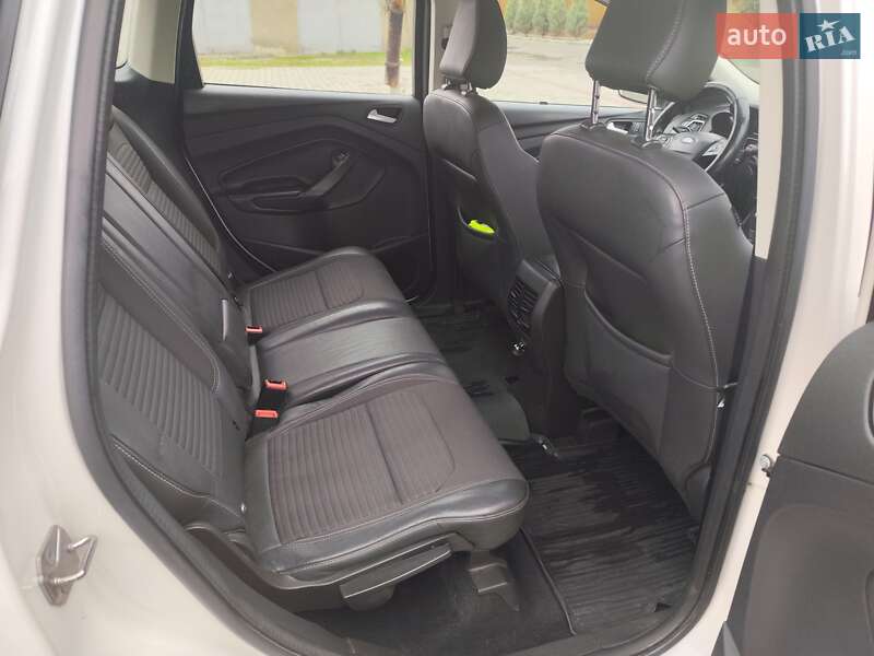 Внедорожник / Кроссовер Ford Kuga 2019 в Измаиле