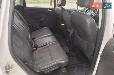 Внедорожник / Кроссовер Ford Kuga 2019 в 