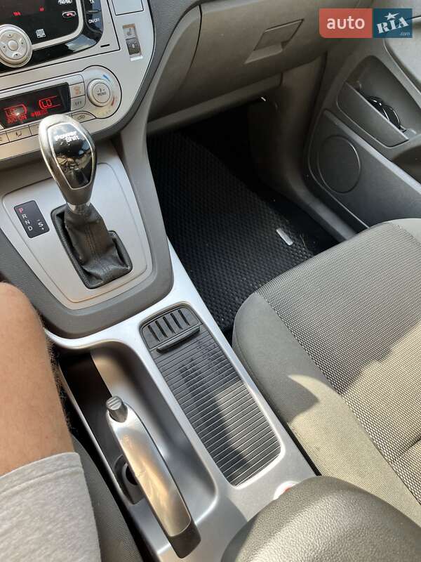 Внедорожник / Кроссовер Ford Kuga 2011 в Южноукраинске фото 15 Внедорожник / Кроссовер Ford Kuga 2011 в Южноукраинске