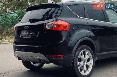 Внедорожник / Кроссовер Ford Kuga 2009 в 