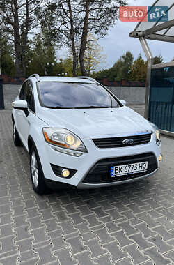 Внедорожник / Кроссовер Ford Kuga 2012 в Ровно