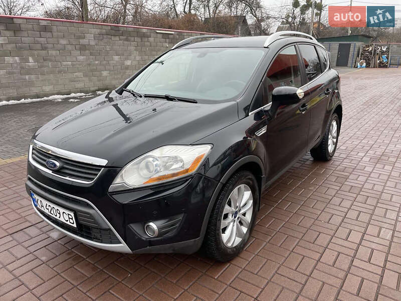 Позашляховик / Кросовер Ford Kuga 2011 в Могилів-Подільському