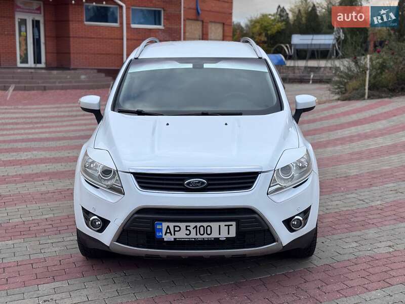 Внедорожник / Кроссовер Ford Kuga 2012 в Запорожье