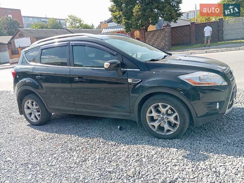 Внедорожник / Кроссовер Ford Kuga 2011 в Хмельницком