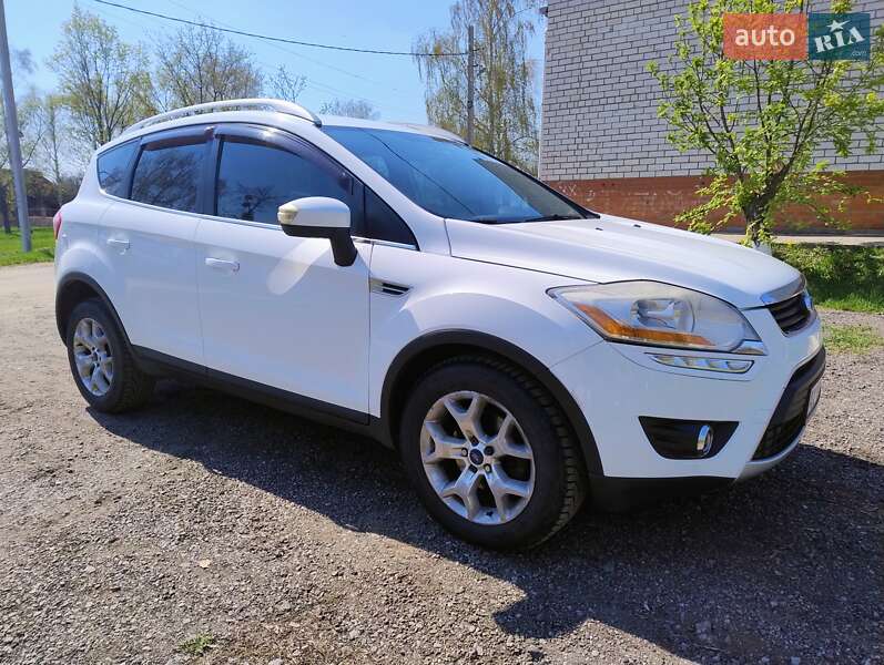 Внедорожник / Кроссовер Ford Kuga 2011 в Харькове