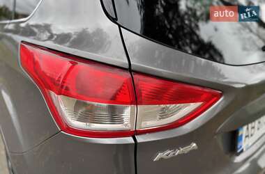 Внедорожник / Кроссовер Ford Kuga 2013 в 