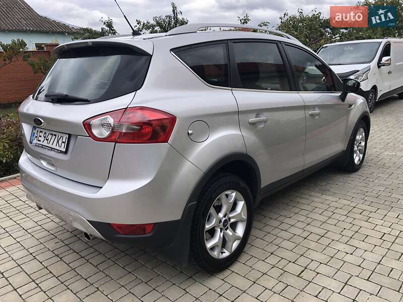 Позашляховик / Кросовер Ford Kuga 2011 в Одесі