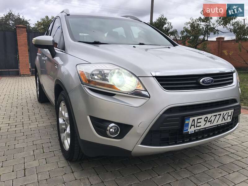 Позашляховик / Кросовер Ford Kuga 2011 в Одесі