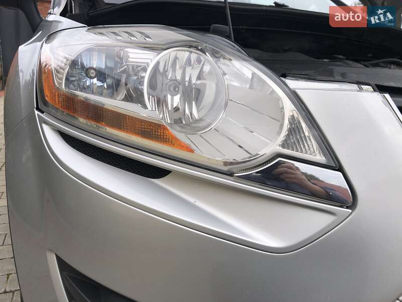 Позашляховик / Кросовер Ford Kuga 2011 в Одесі
