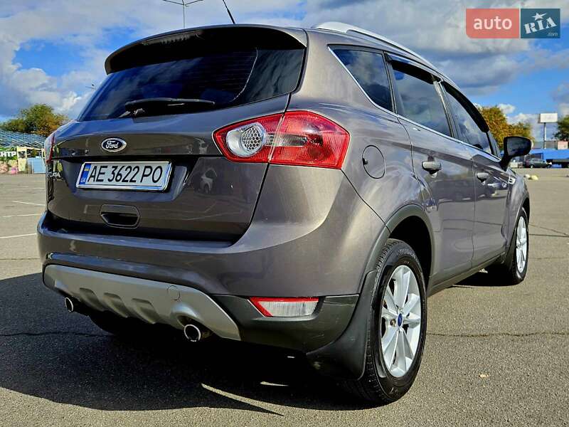 Внедорожник / Кроссовер Ford Kuga 2012 в Днепре