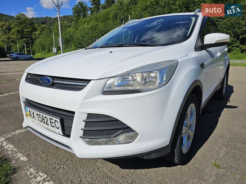 Позашляховик / Кросовер Ford Kuga 2013 в Львові