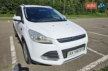 Внедорожник / Кроссовер Ford Kuga 2013 в 