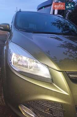 Внедорожник / Кроссовер Ford Kuga 2013 в Харькове