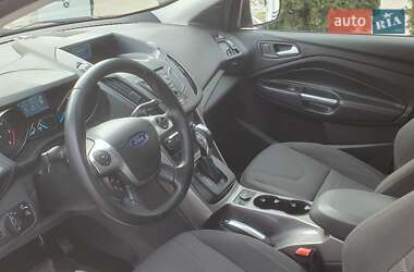 Позашляховик / Кросовер Ford Kuga 2016 в  фото 13 Позашляховик / Кросовер Ford Kuga 2016 в