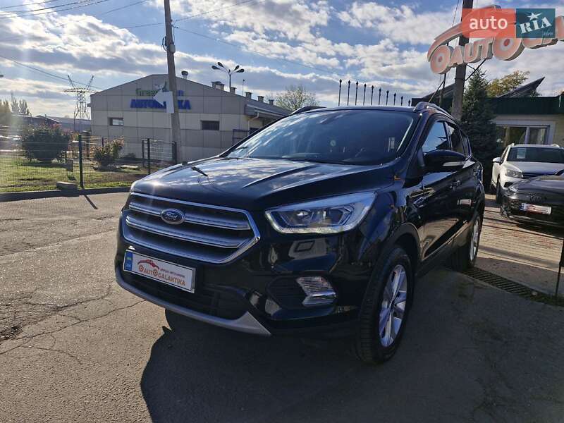 Позашляховик / Кросовер Ford Kuga 2019 в Миколаєві