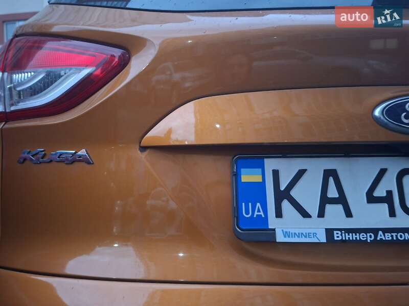 Внедорожник / Кроссовер Ford Kuga 2015 в Киеве