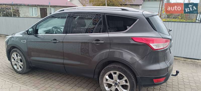 Внедорожник / Кроссовер Ford Kuga 2015 в Толстом фото 3 Внедорожник / Кроссовер Ford Kuga 2015 в Толстом