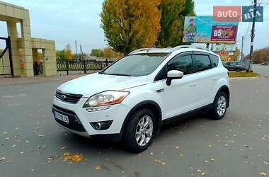 Позашляховик / Кросовер Ford Kuga 2010 в 