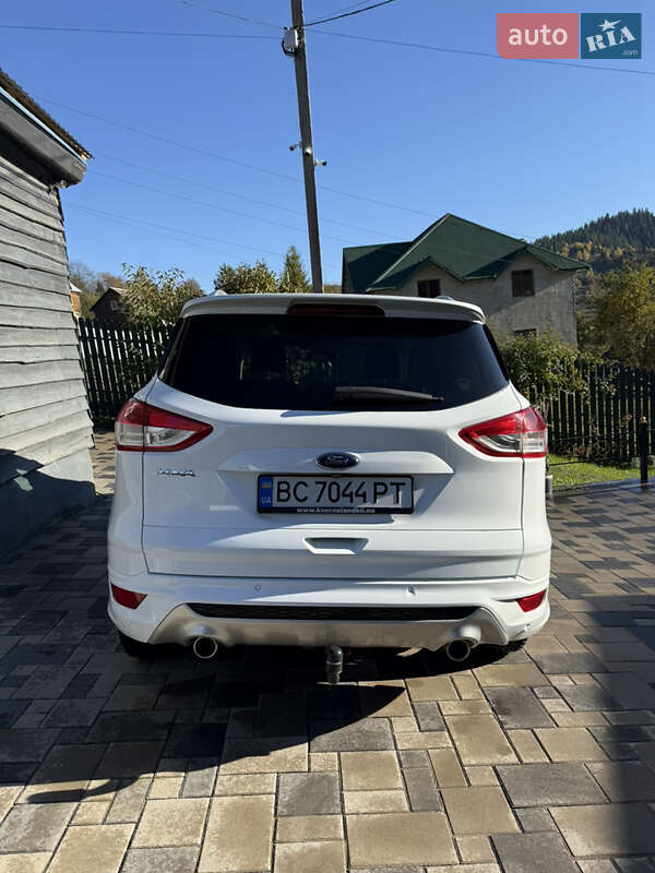 Позашляховик / Кросовер Ford Kuga 2014 в Славському