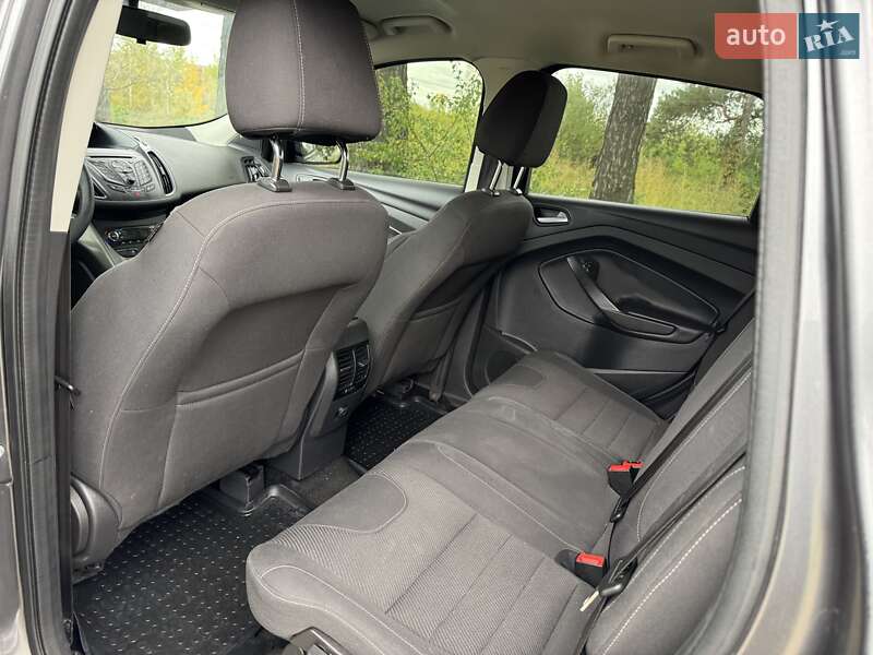 Внедорожник / Кроссовер Ford Kuga 2013 в Киеве