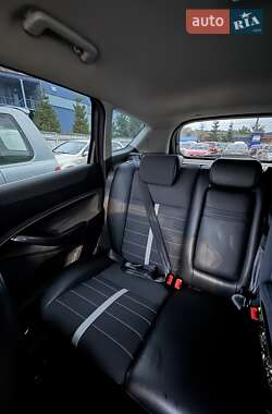 Позашляховик / Кросовер Ford Kuga 2011 в 