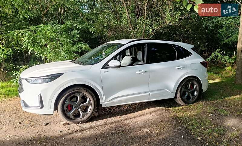 Внедорожник / Кроссовер Ford Kuga 2025 в Кропивницком фото 10 Внедорожник / Кроссовер Ford Kuga 2025 в Кропивницком